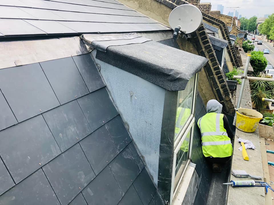 Emergency leak repair in Hackney