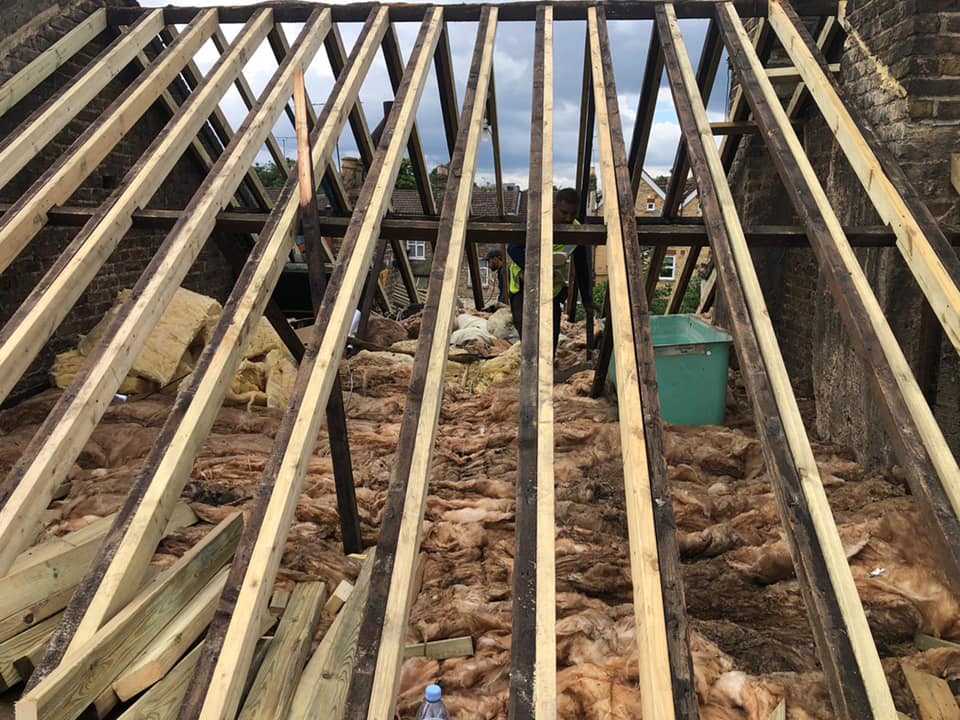 Commercial roof restoration in Canary Wharf