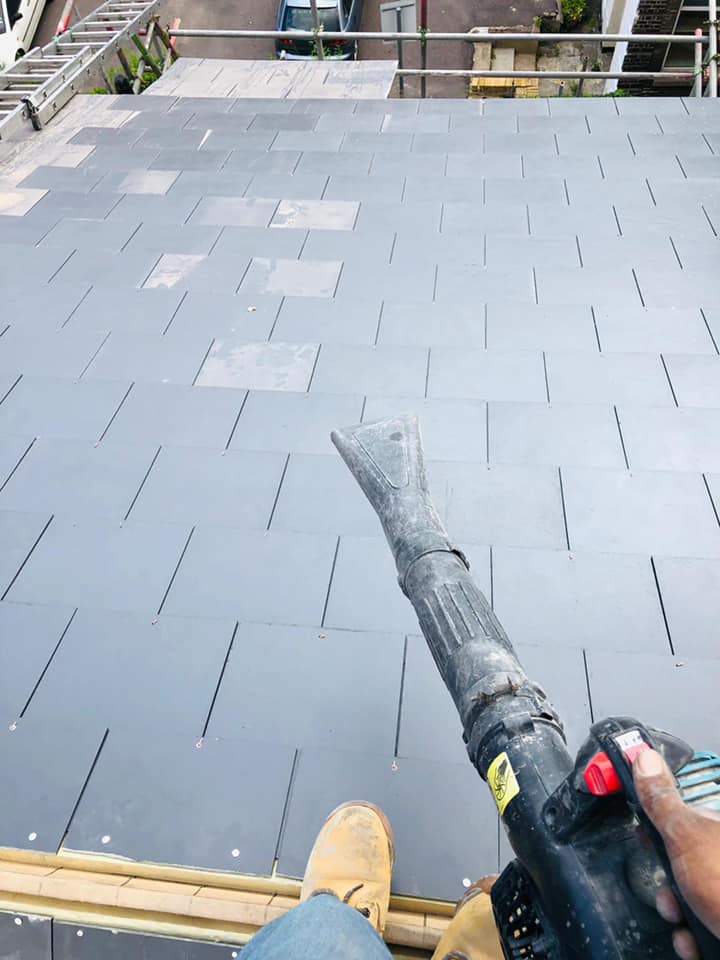 Commercial roof restoration in Canary Wharf