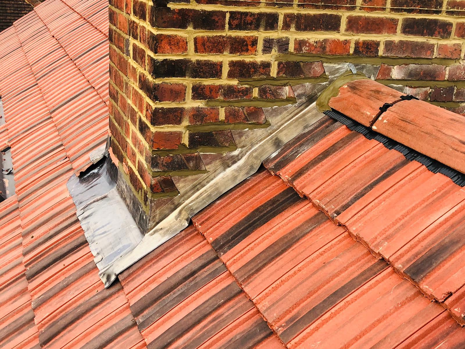 Commercial roof restoration in Canary Wharf