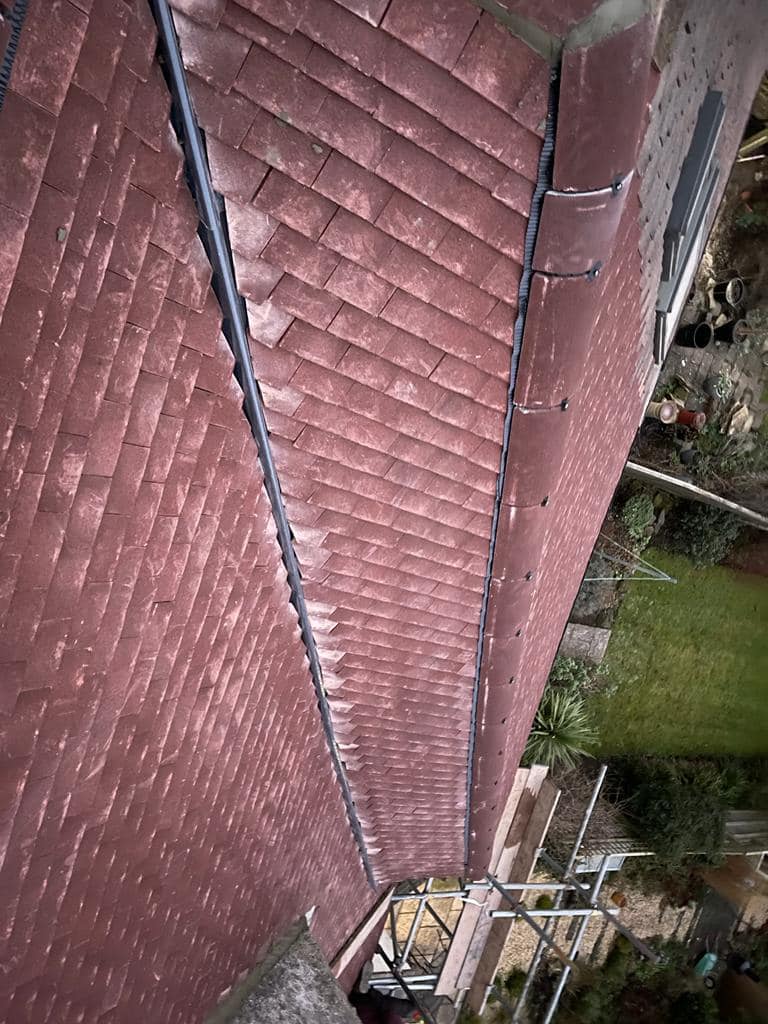 Tile replacement in Wembley