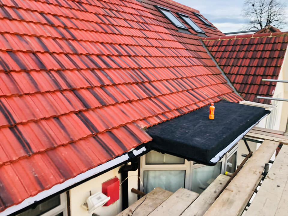 Tile replacement in Wembley