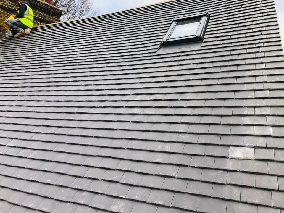 Commercial roof restoration in Canary Wharf