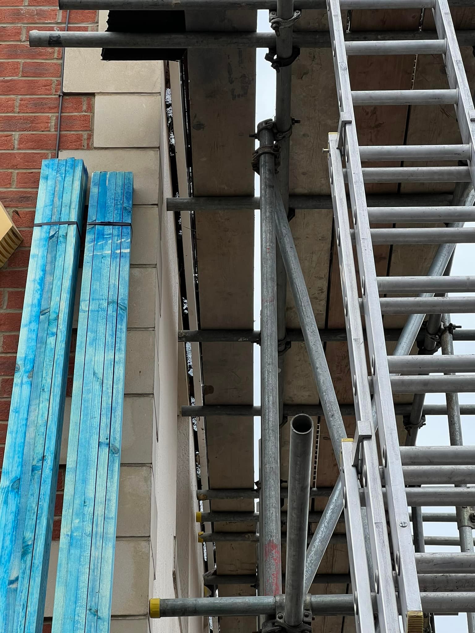 Commercial roof restoration in Canary Wharf