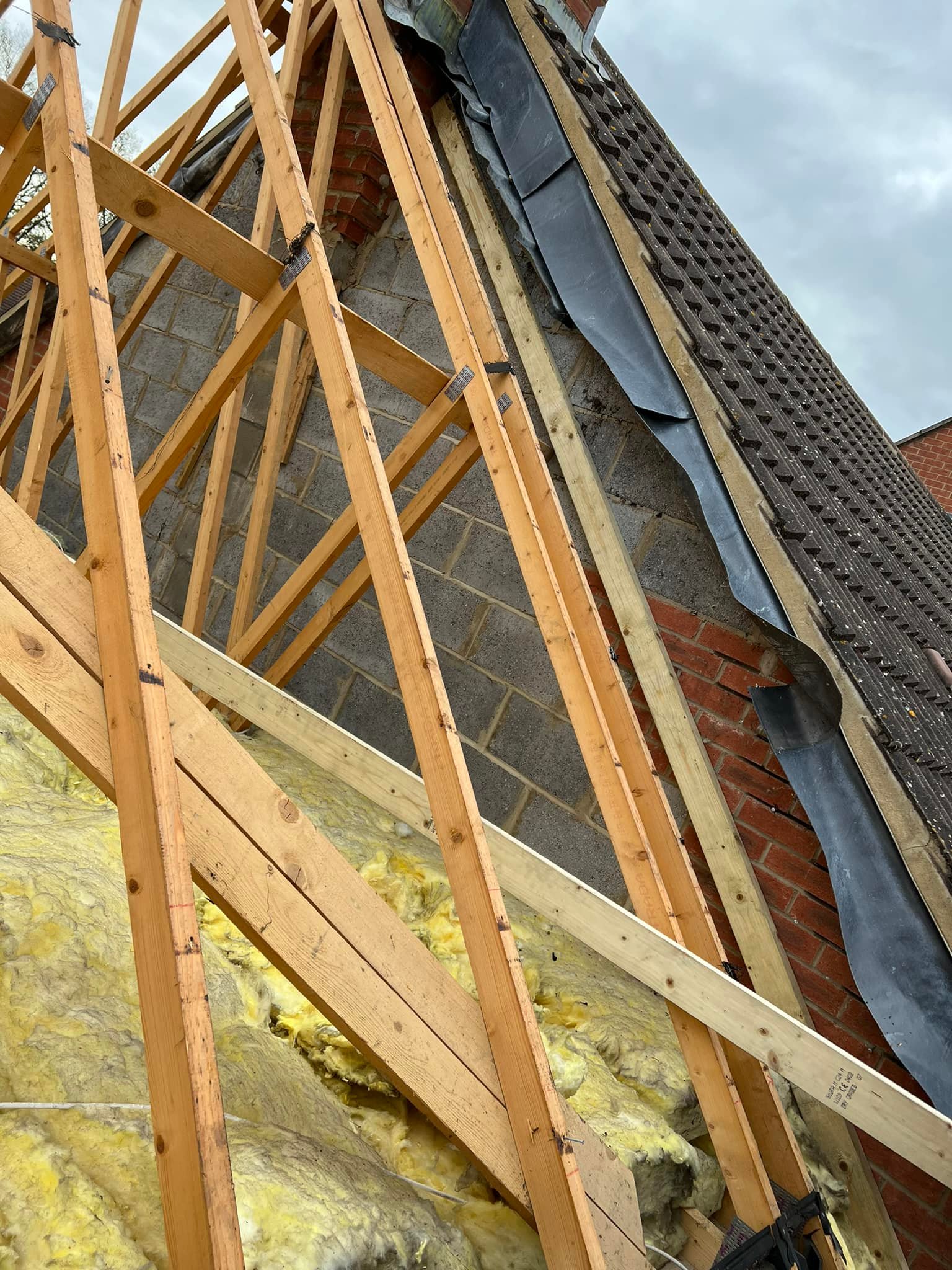 Emergency leak repair in Hackney