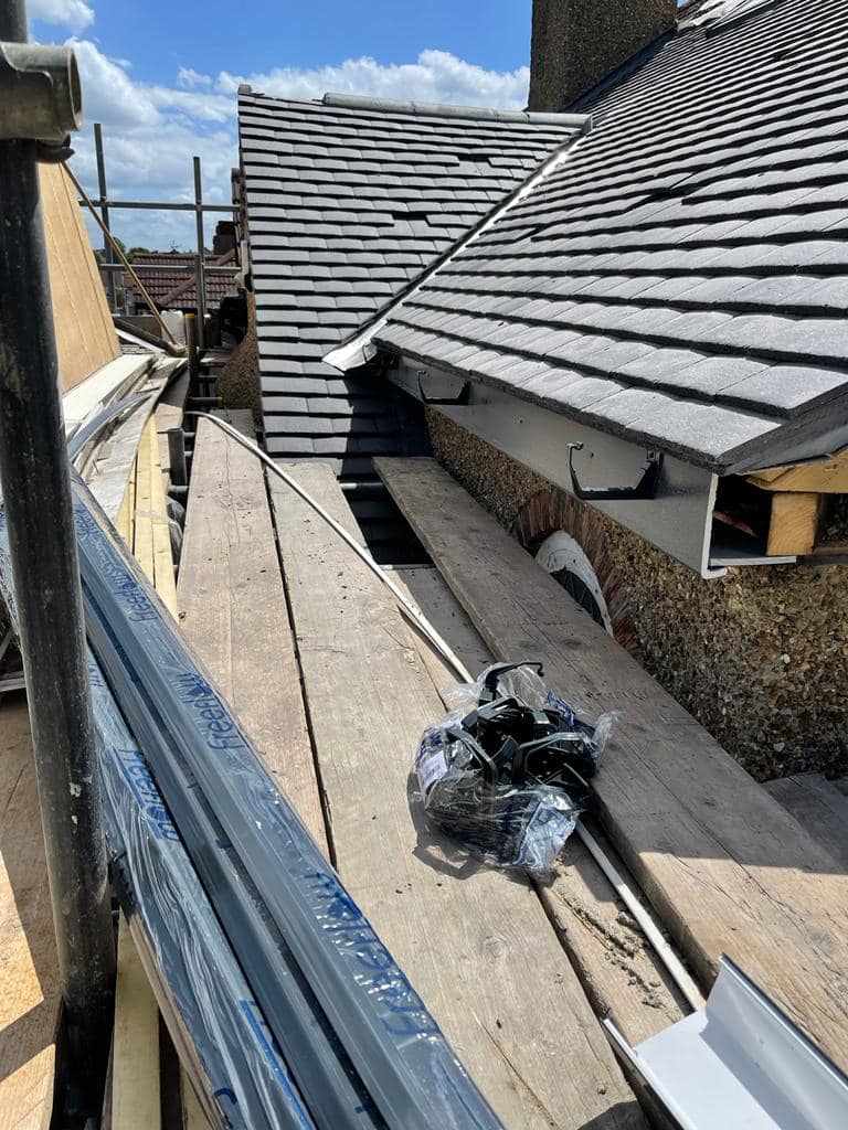 Emergency leak repair in Hackney