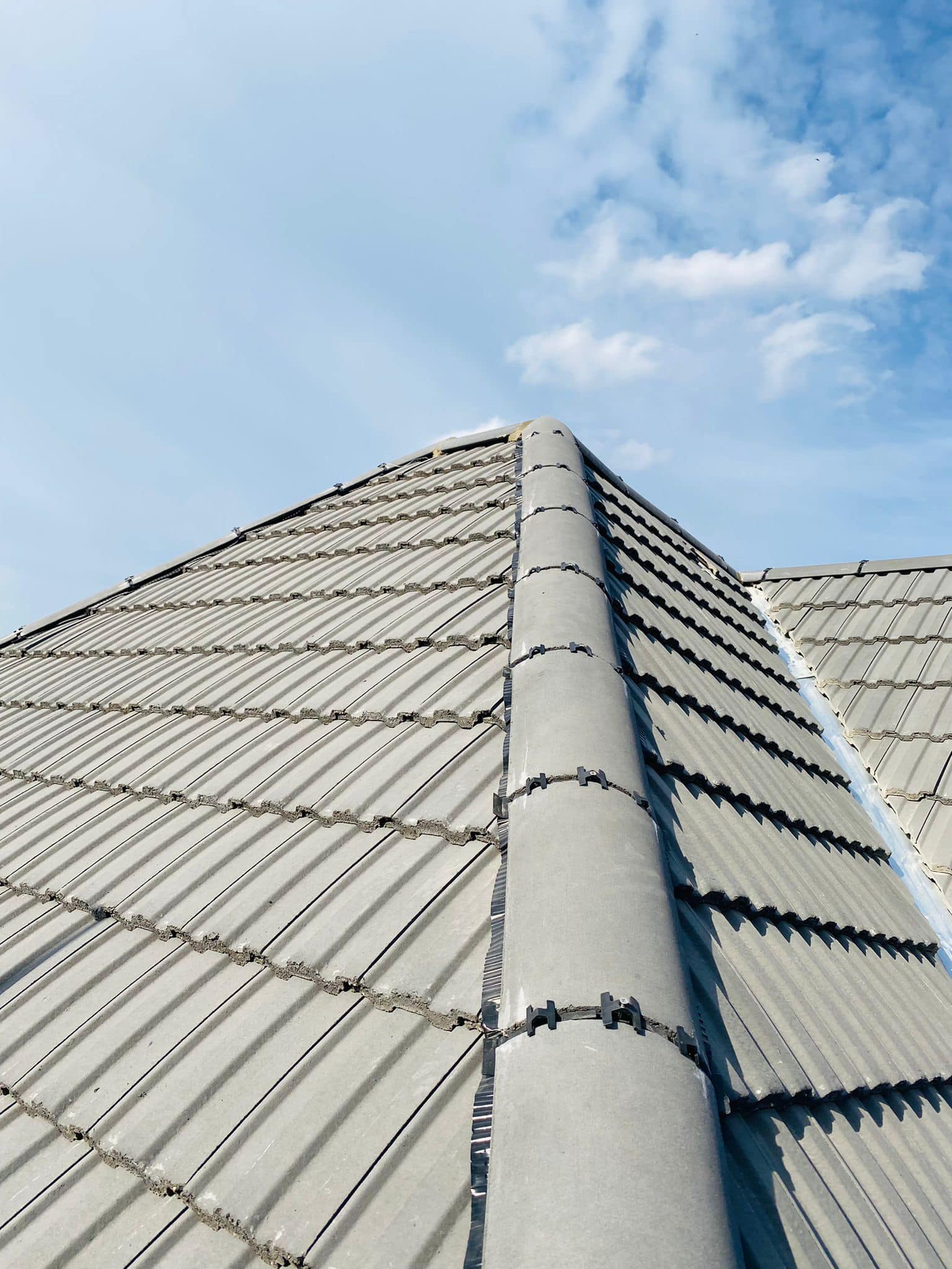 Commercial roof restoration in Canary Wharf