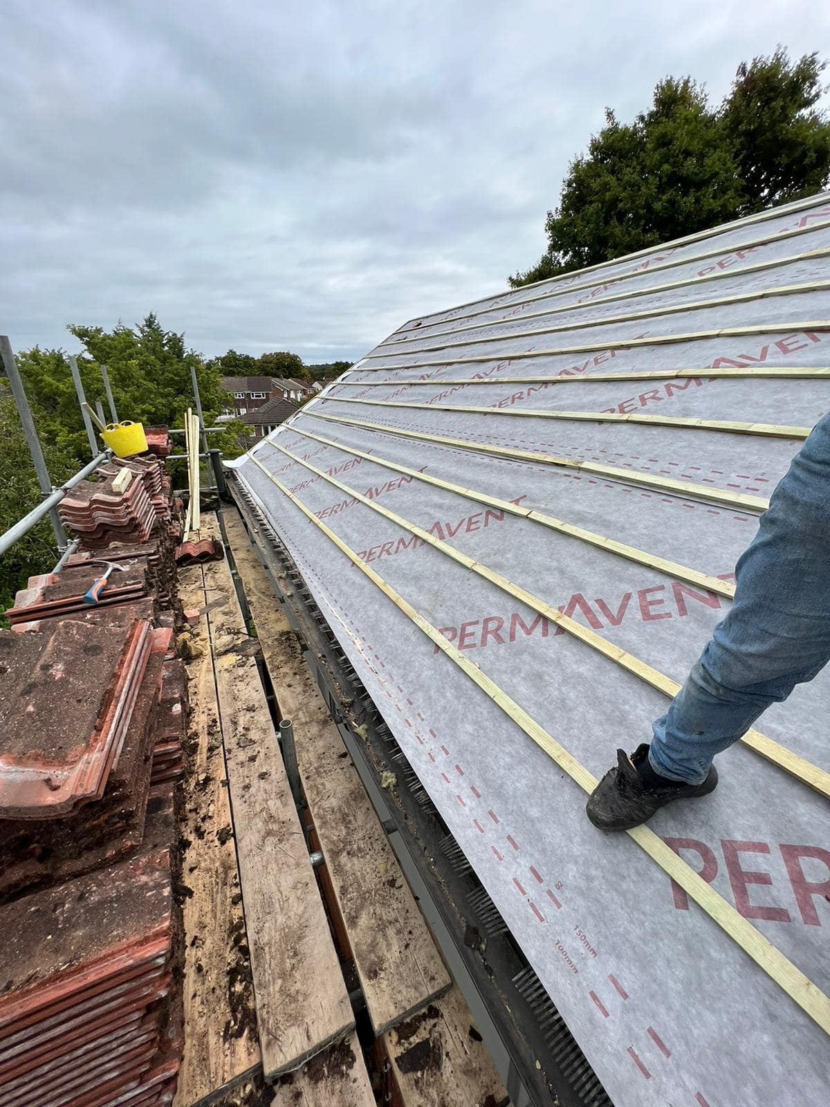 Tile replacement in Wembley