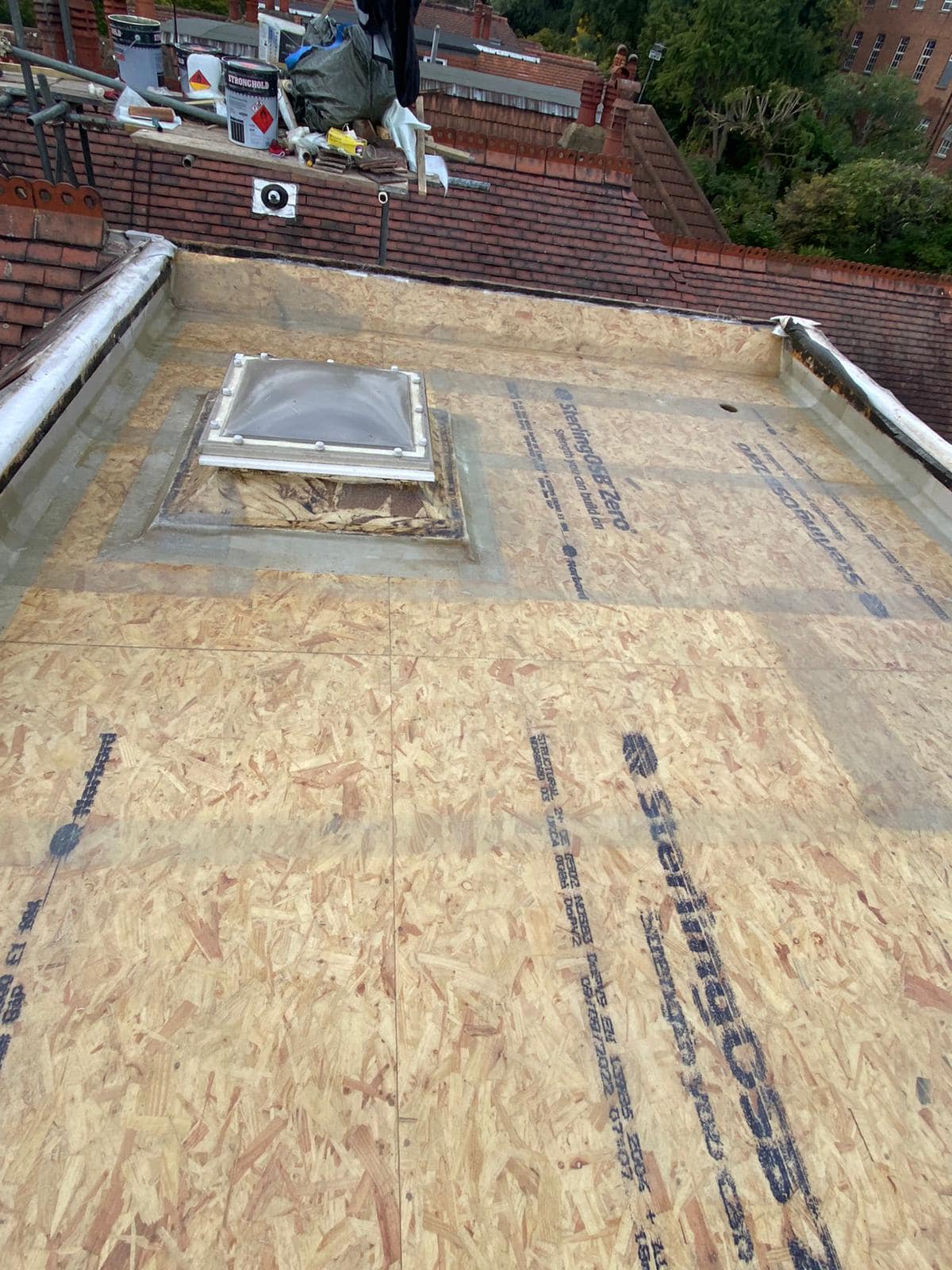 Commercial roof restoration in Canary Wharf