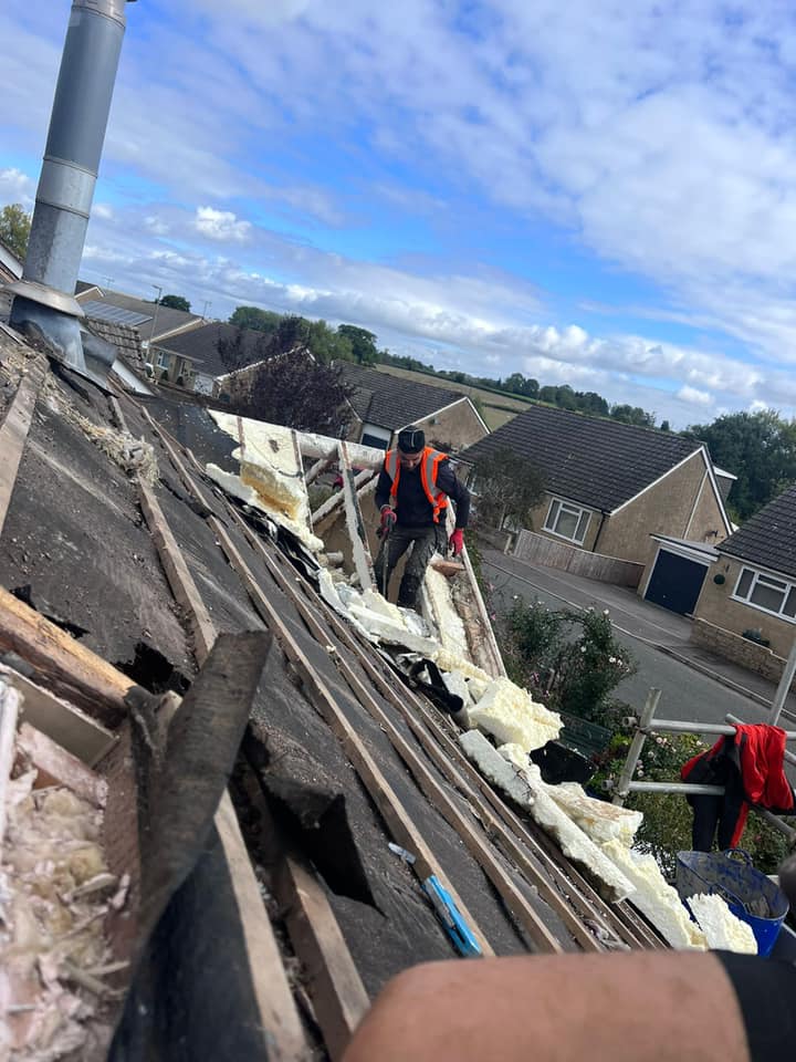 Emergency leak repair in Hackney