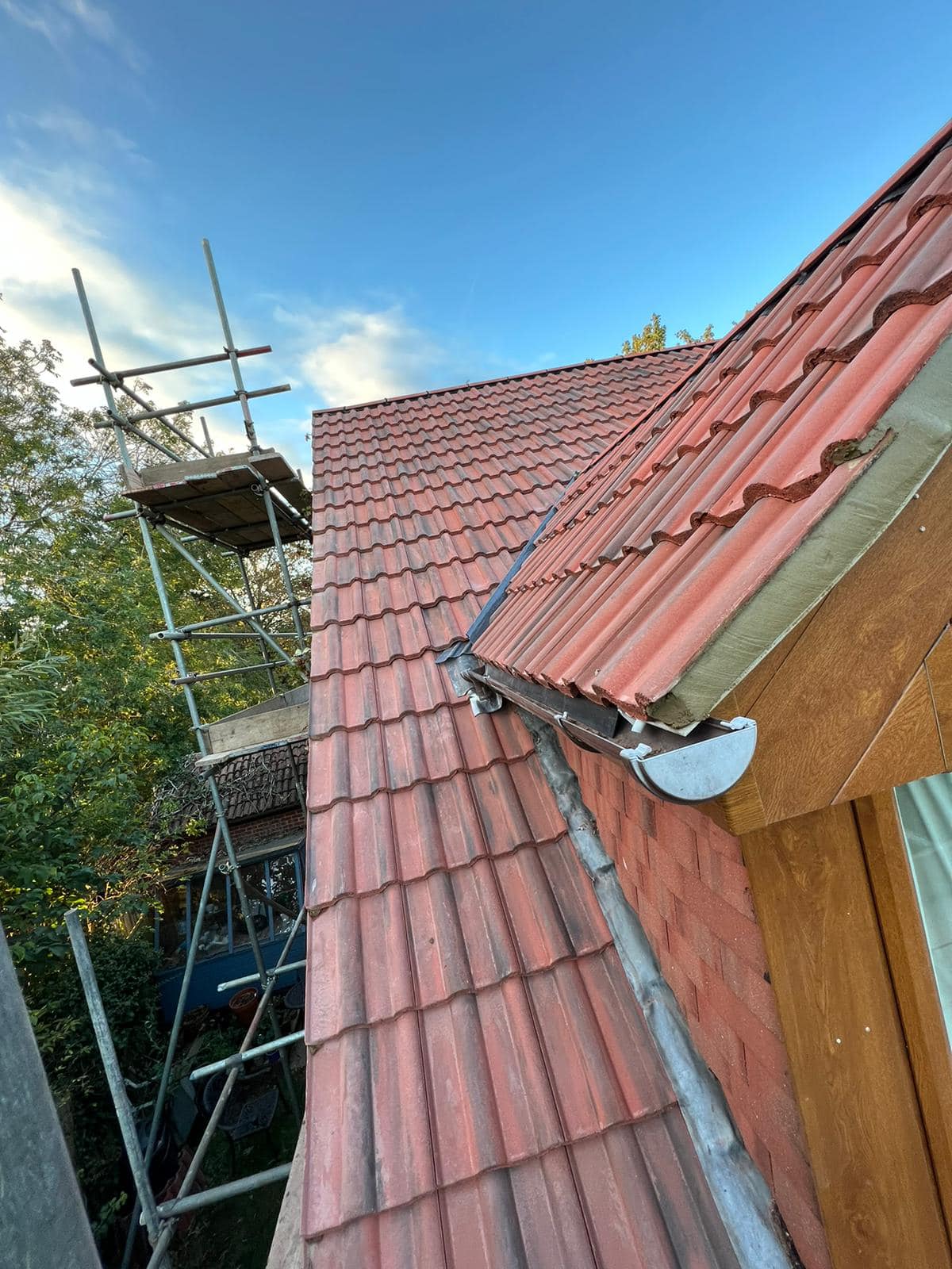 Emergency leak repair in Hackney