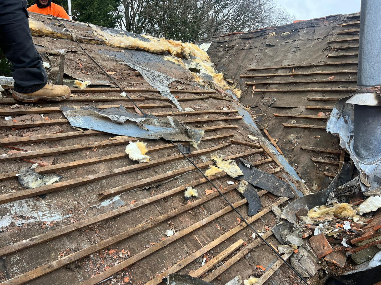 Tile replacement in Wembley