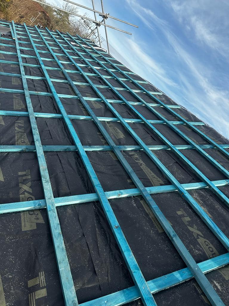 Commercial roof restoration in Canary Wharf