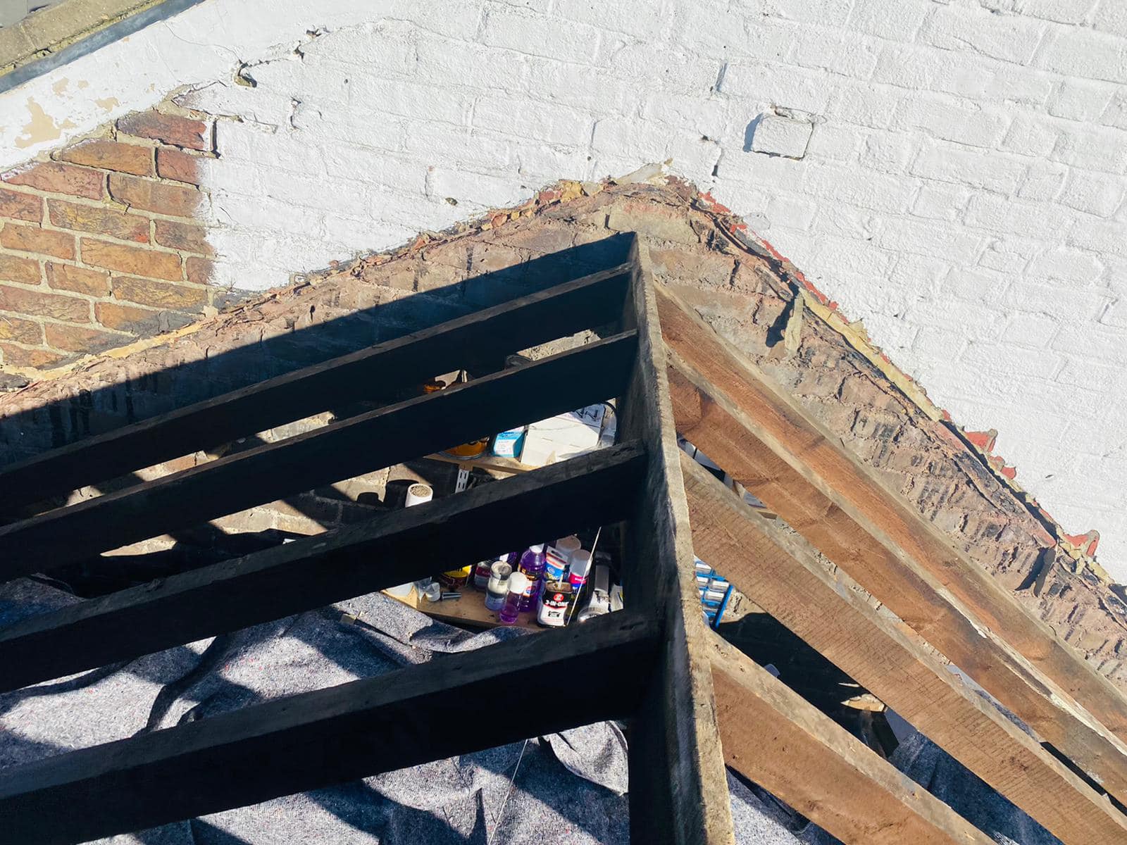Emergency leak repair in Hackney