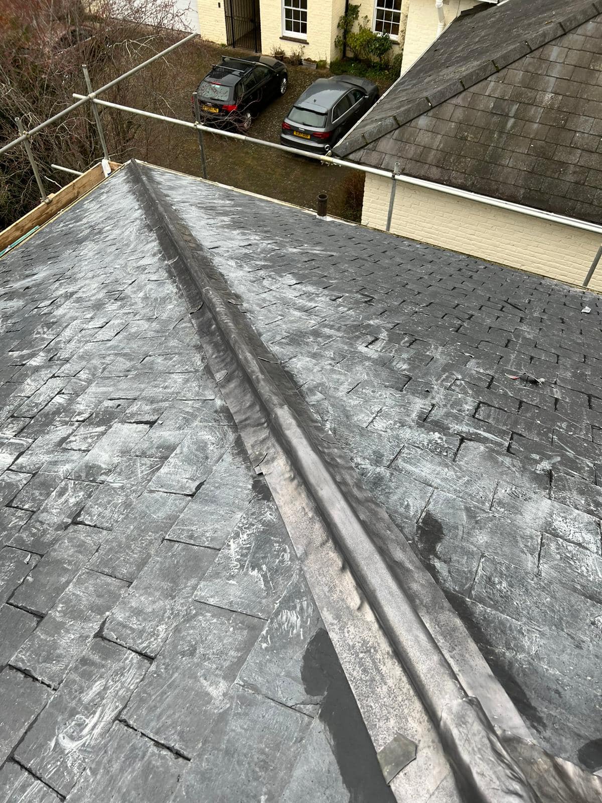 Commercial roof restoration in Canary Wharf