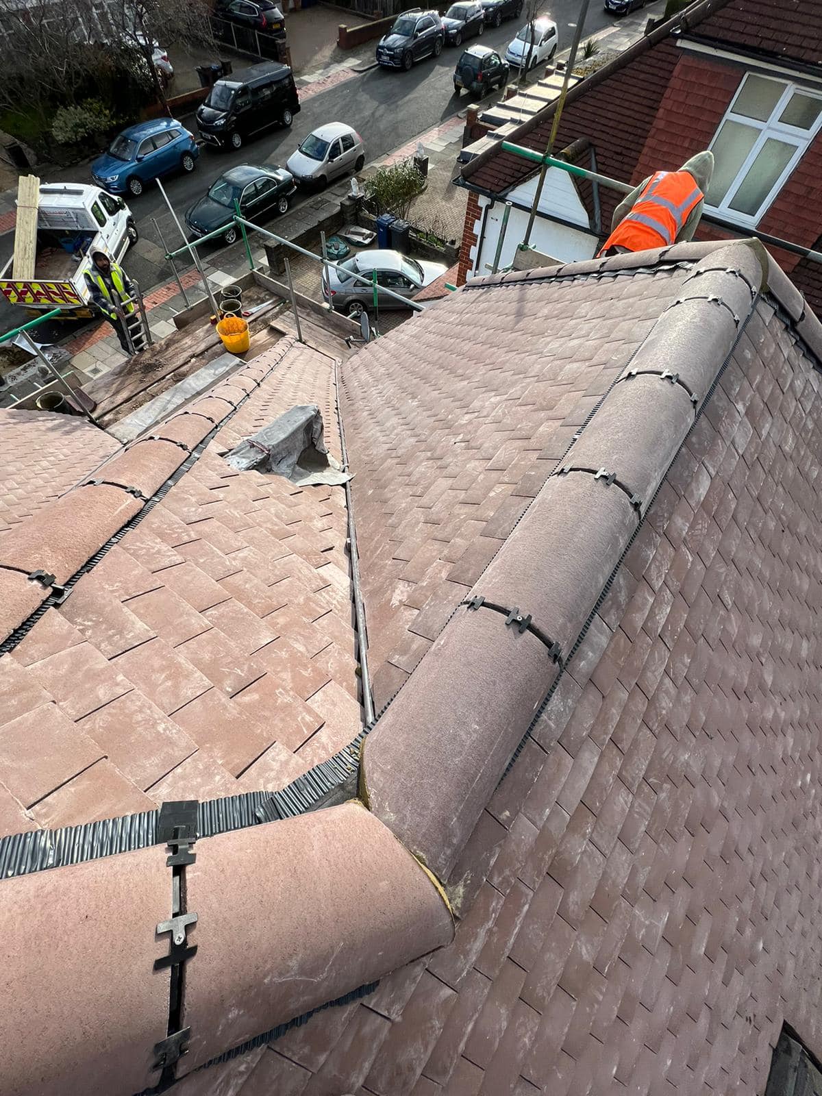 Commercial roof restoration in Canary Wharf