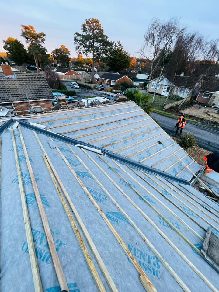 Commercial roof restoration in Canary Wharf