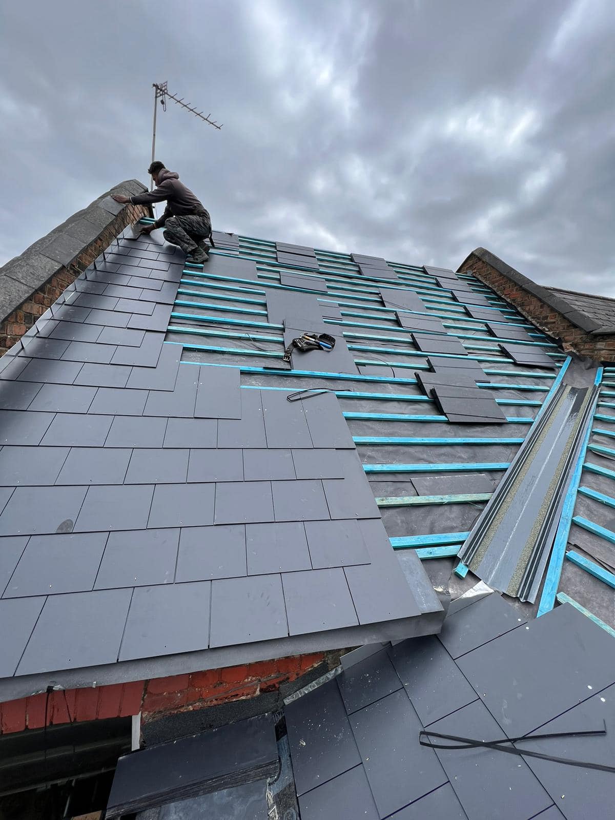 Commercial roof restoration in Canary Wharf