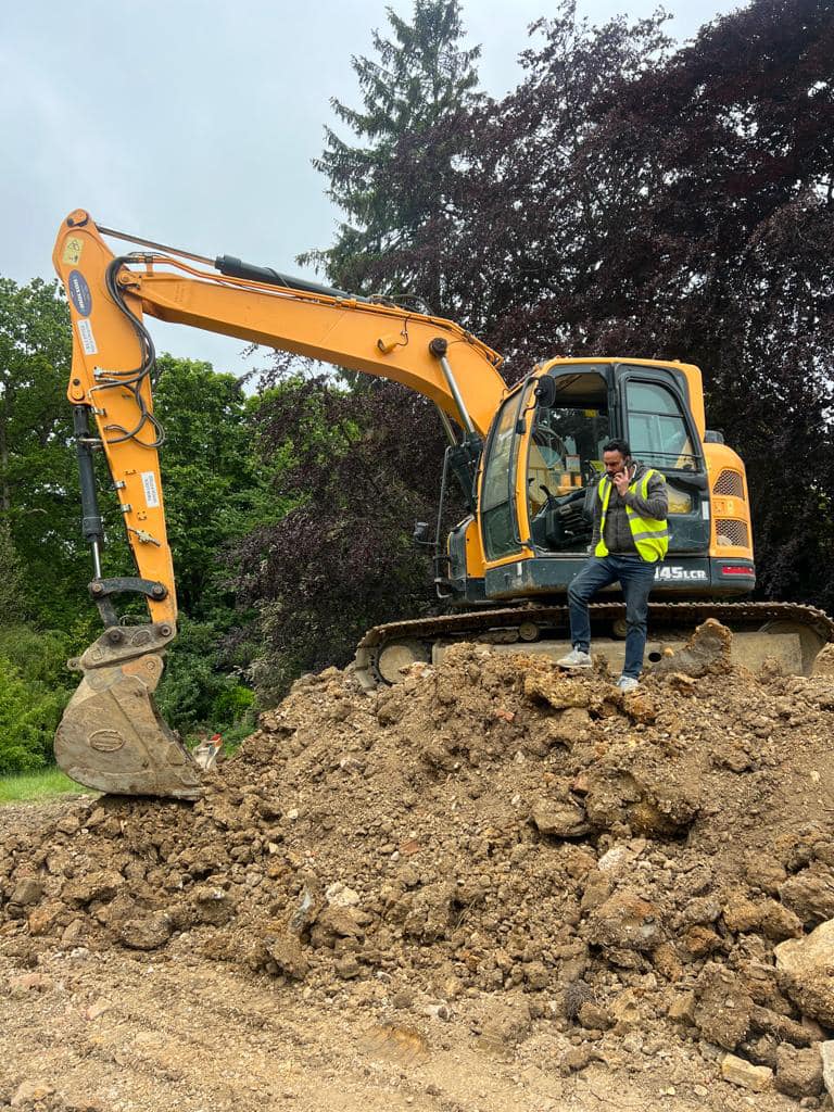 Emergency leak repair in Hackney