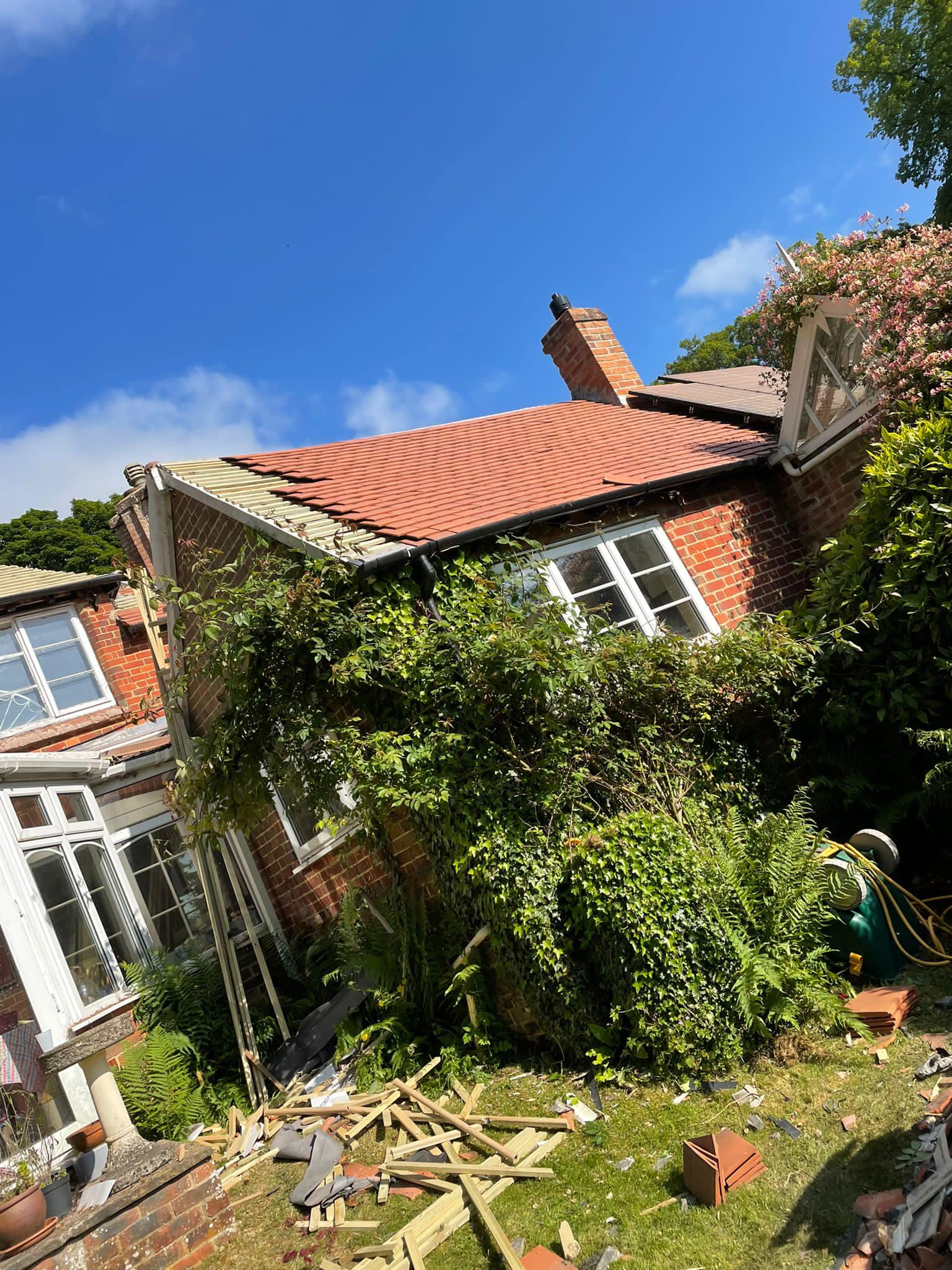 Emergency leak repair in Hackney