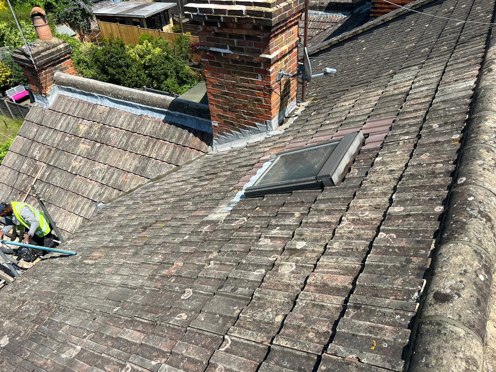 Commercial roof restoration in Canary Wharf