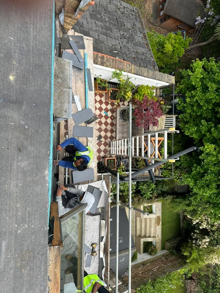 Emergency leak repair in Hackney